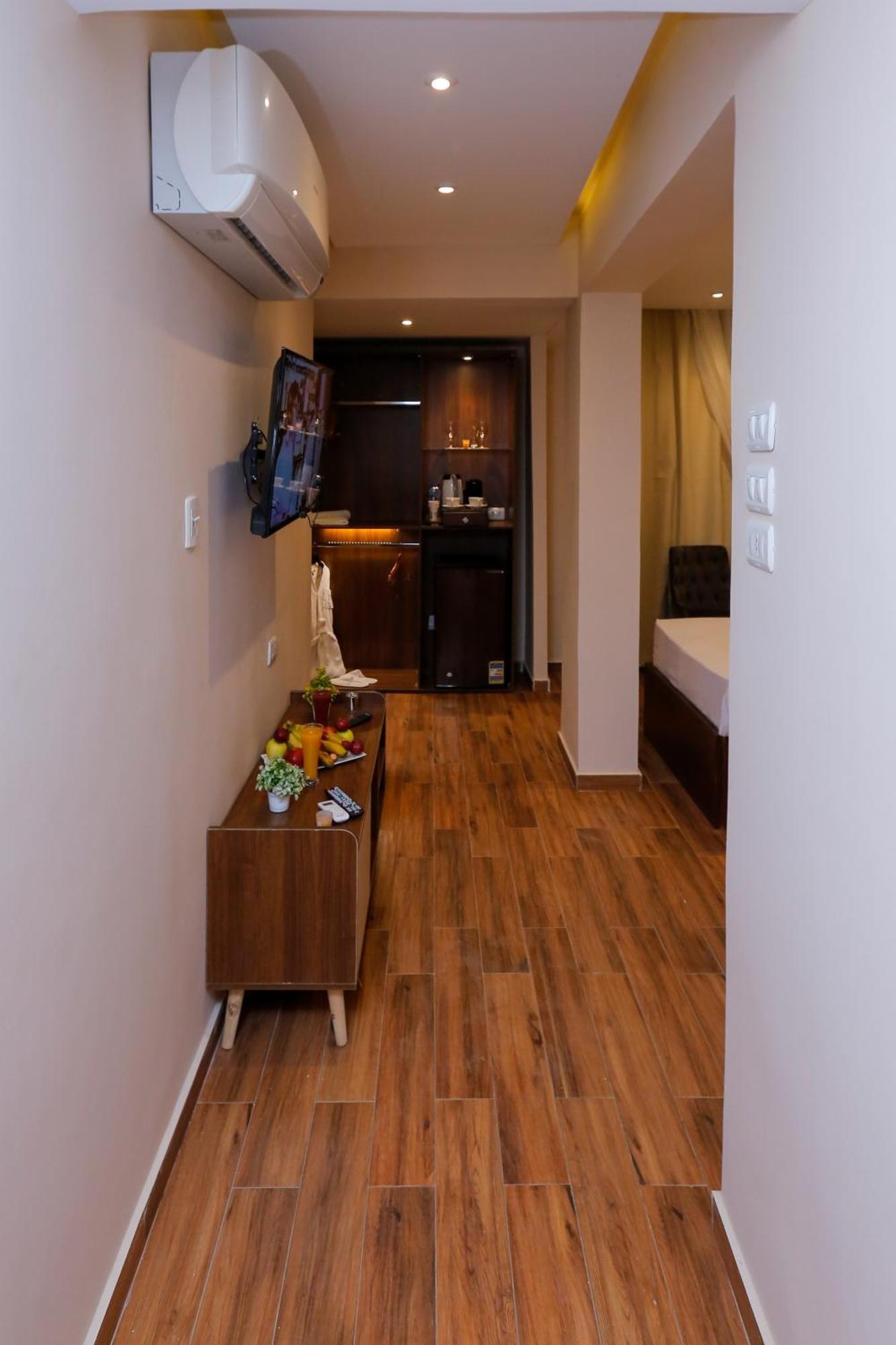 Steps In Pyramids View Hotel Kafret el-Gabal Exterior photo