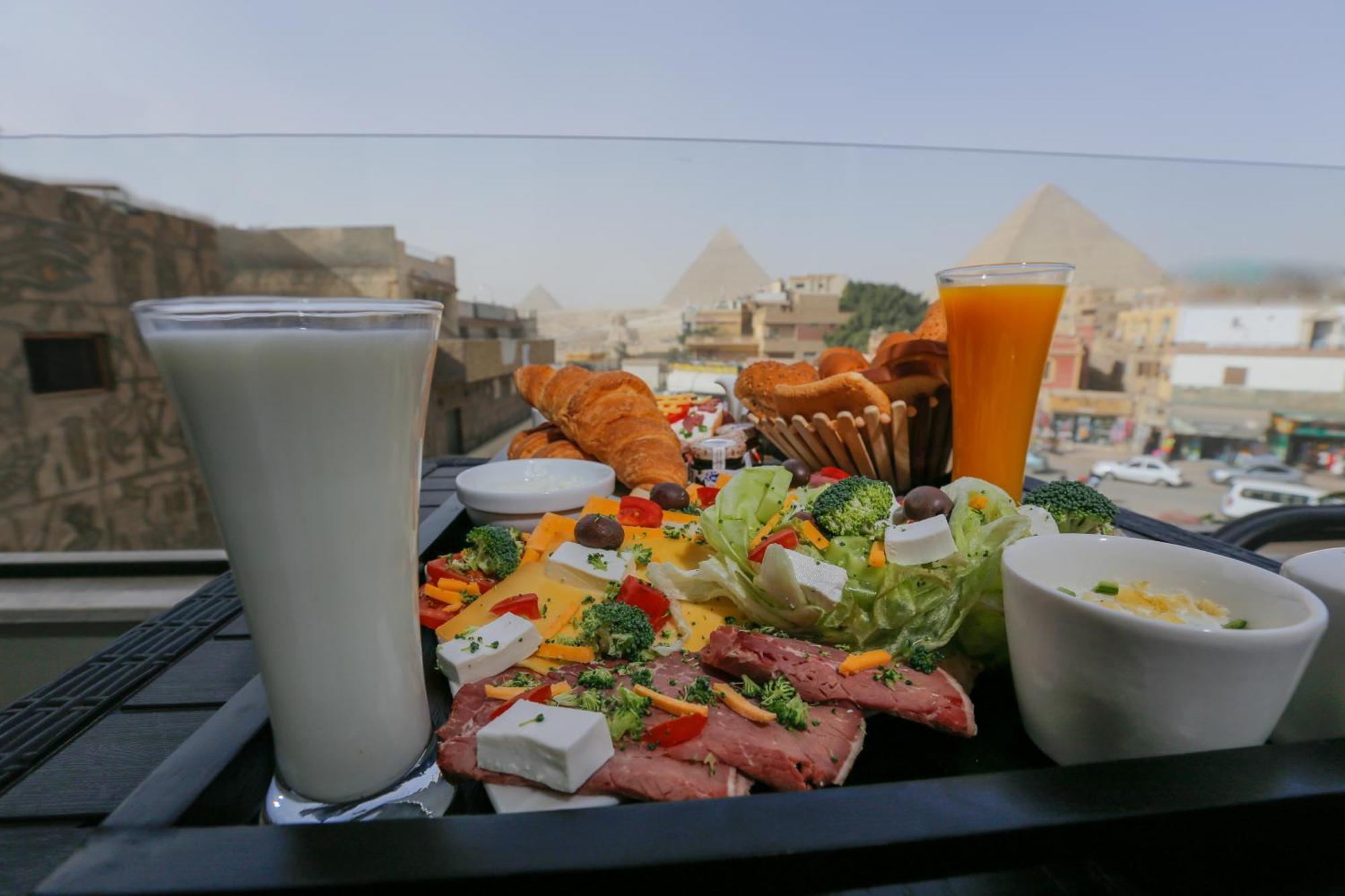 Steps In Pyramids View Hotel Kafret el-Gabal Exterior photo